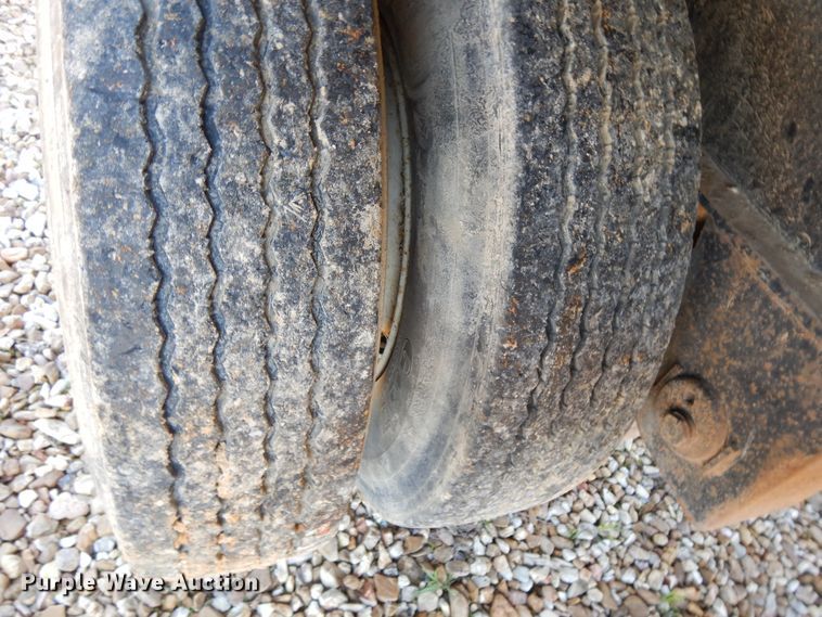 image for item DE5632 2000 Transcraft TL2000W2 scrap trailer