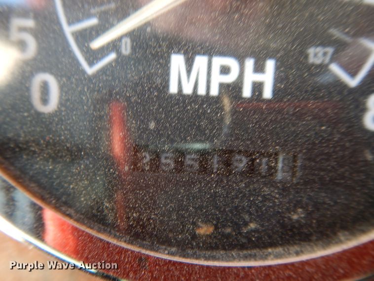 image for item DE5634 1995 International 9200 semi truck