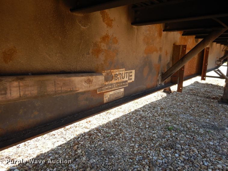 image for item DE5635 1993 Wilson flatbed trailer