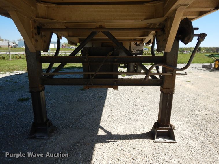 image for item DE5636 2006 Travis 200624FT end dump trailer