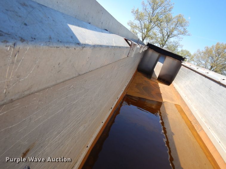 image for item DE5636 2006 Travis 200624FT end dump trailer