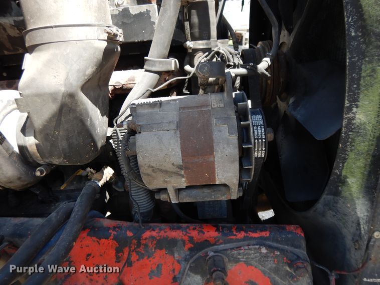 image for item DE5641 1995 Peterbilt 375 semi truck