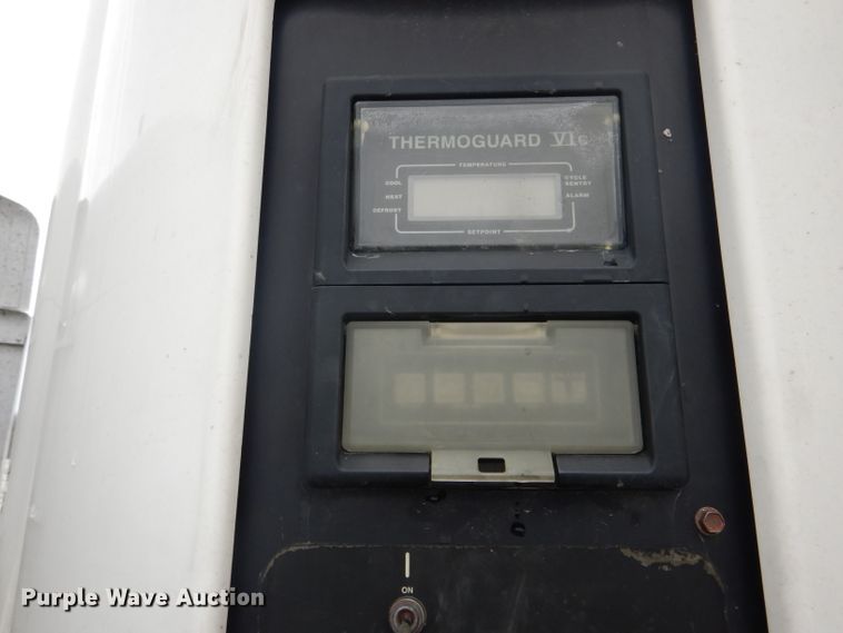 image for item DF3075 2008 Great Dane refrigerated van trailer