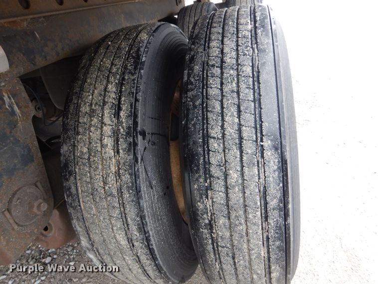 image for item DF3075 2008 Great Dane refrigerated van trailer