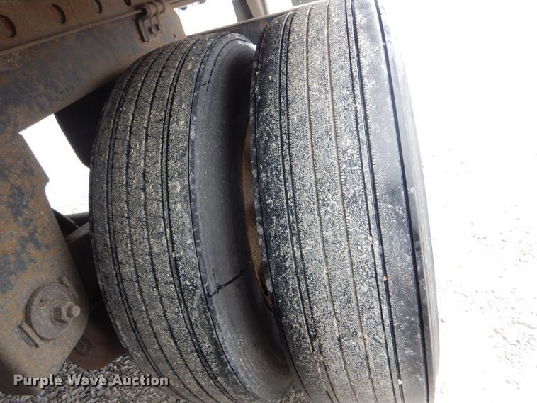 image for item DF3075 2008 Great Dane refrigerated van trailer