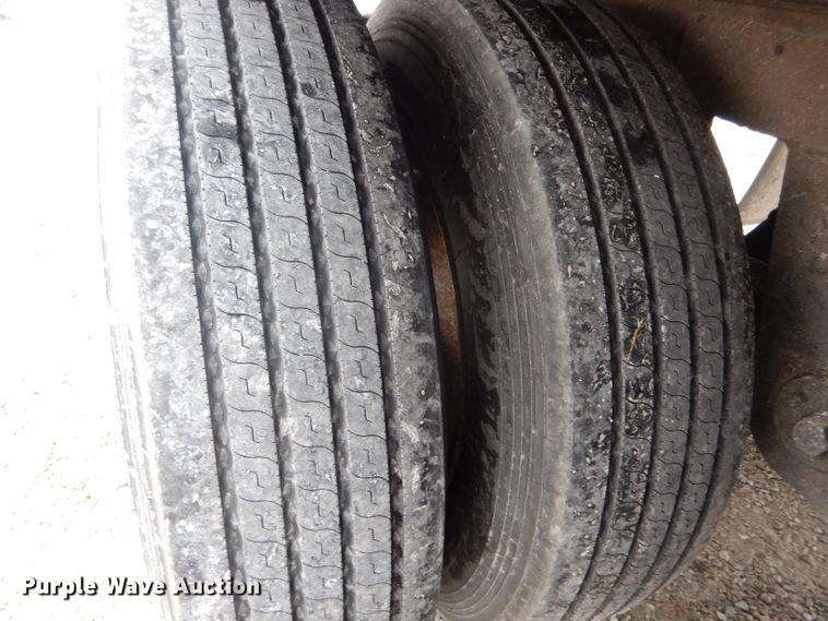 image for item DF3077 1999 Great Dane dry van trailer