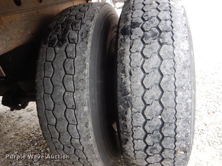 image for item DF3077 1999 Great Dane dry van trailer