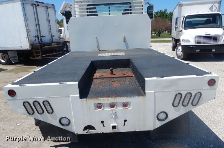 image for item DF3138 2009 Mack CXU612 flatbed truck