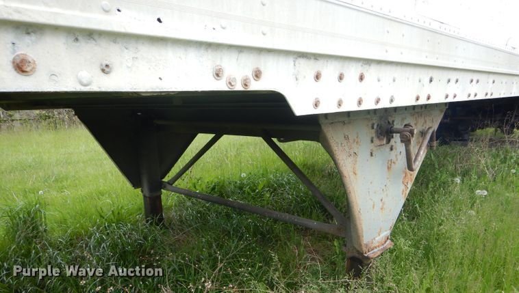 image for item DF3162 1997 Pines dry van trailer