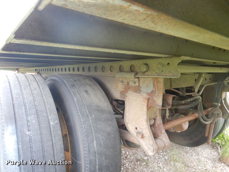 image for item DF3162 1997 Pines dry van trailer