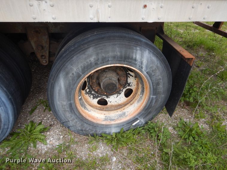image for item DF3162 1997 Pines dry van trailer