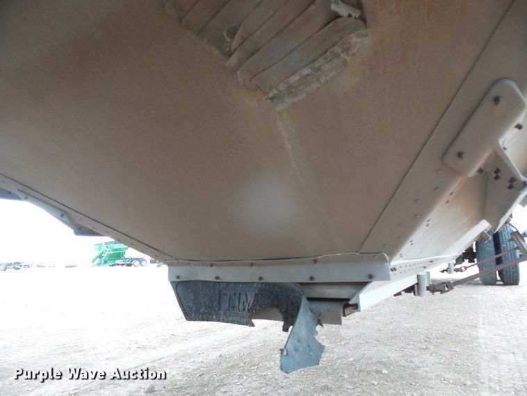 image for item DG0195 1985 Timpte double hopper bottom grain trailer