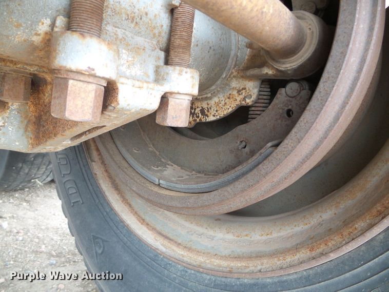 image for item DG0195 1985 Timpte double hopper bottom grain trailer