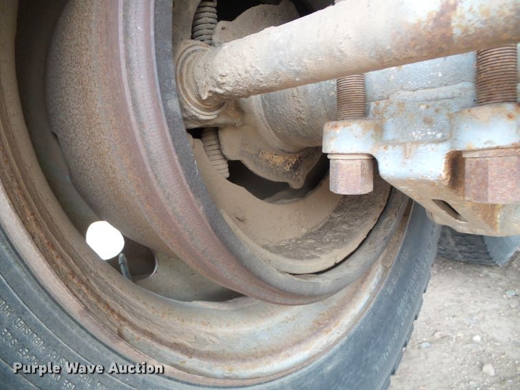 image for item DG0195 1985 Timpte double hopper bottom grain trailer