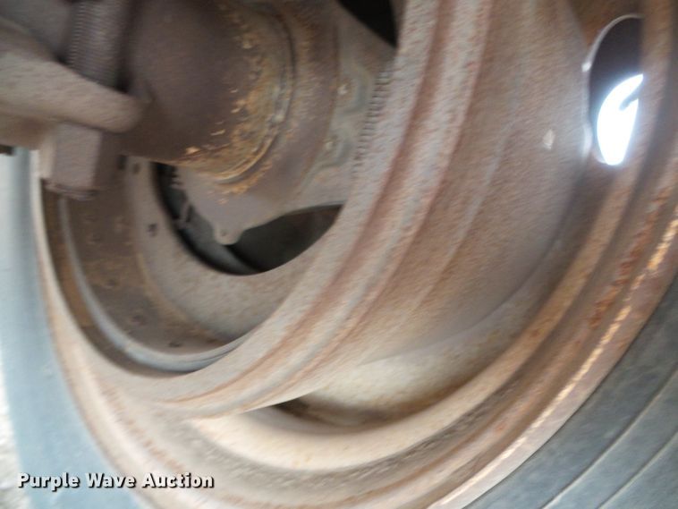 image for item DG0195 1985 Timpte double hopper bottom grain trailer