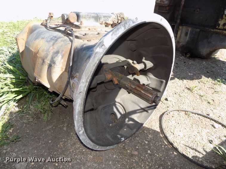 image for item DG2576 1984 International COF9670XL semi truck