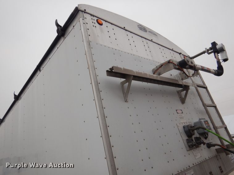 image for item DG5971 2011 Corn Husker Ultra-Lite double hopper bottom grain trailer