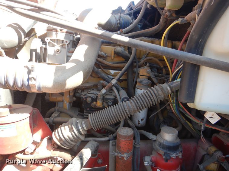 image for item DG8561 1998 Freightliner Century Class semi truck