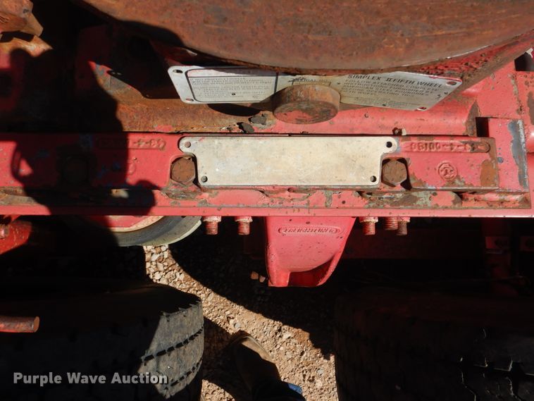 image for item DG8561 1998 Freightliner Century Class semi truck