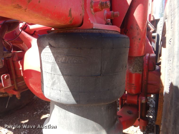 image for item DG8561 1998 Freightliner Century Class semi truck