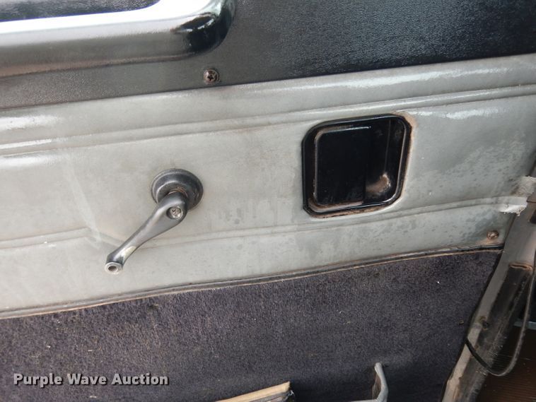 image for item DH2385 1997 Peterbilt 378 semi truck