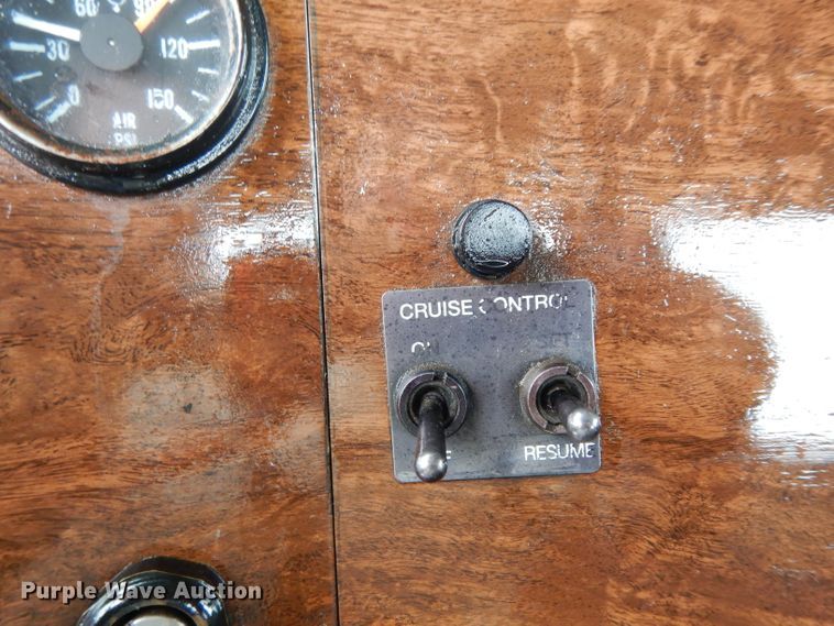 image for item DH2385 1997 Peterbilt 378 semi truck