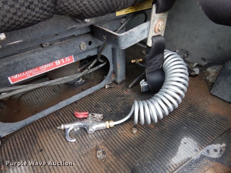 image for item DH2385 1997 Peterbilt 378 semi truck