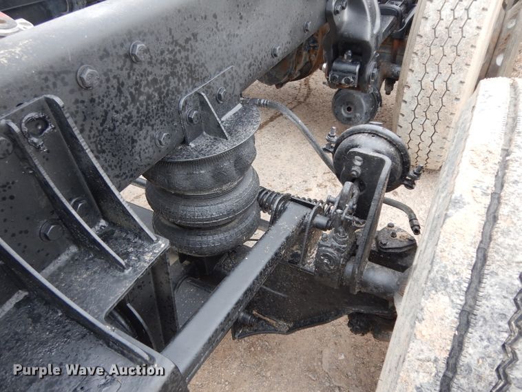 image for item DH2385 1997 Peterbilt 378 semi truck