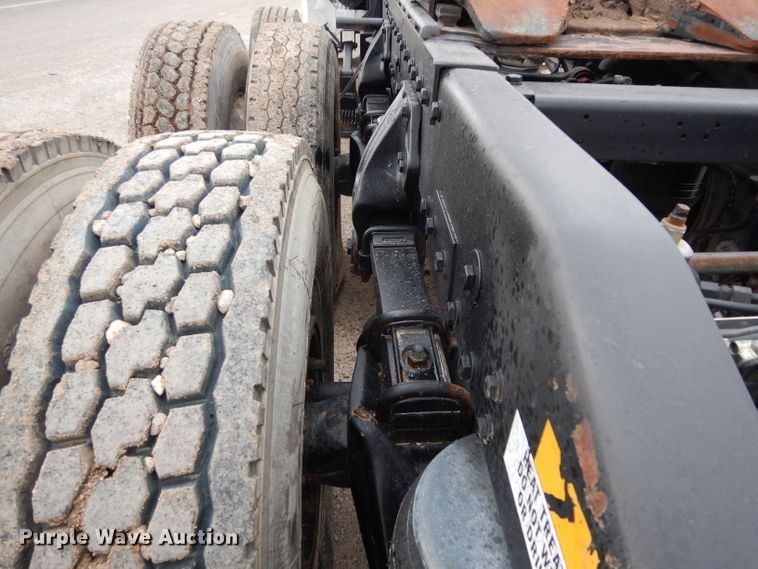 image for item DH2385 1997 Peterbilt 378 semi truck