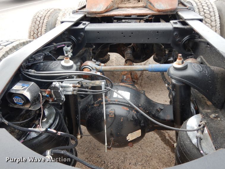 image for item DH2385 1997 Peterbilt 378 semi truck