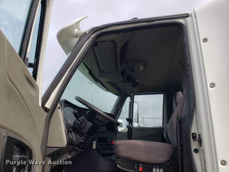 image for item DH5794 2013 International ProStar semi truck