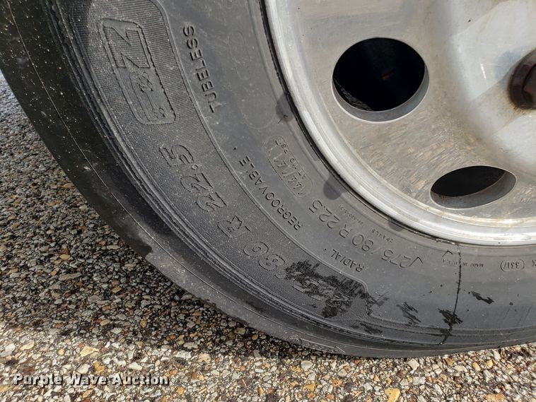 image for item DH5794 2013 International ProStar semi truck