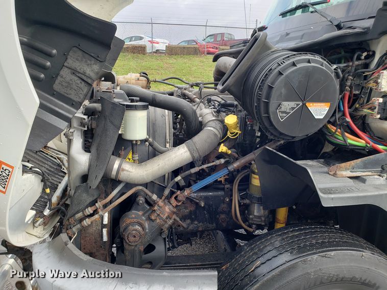 image for item DH5794 2013 International ProStar semi truck