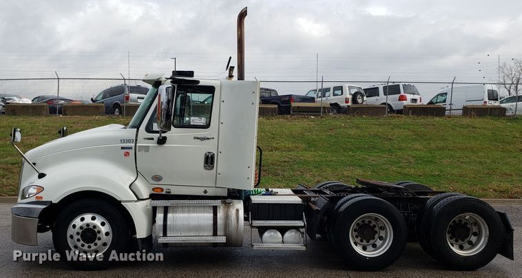 image for item DH5795 2013 International ProStar semi truck