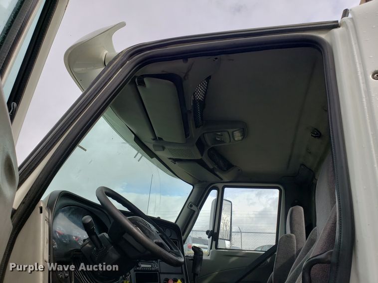 image for item DH5795 2013 International ProStar semi truck