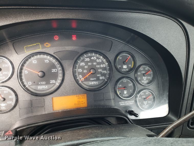 image for item DH5795 2013 International ProStar semi truck