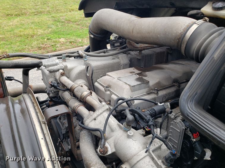 image for item DH5795 2013 International ProStar semi truck