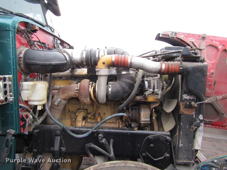 image for item DH8449 1996 Peterbilt 379 glider kit truck cab and chassis