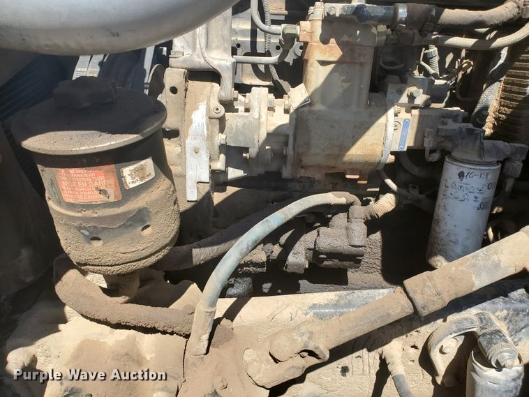 image for item DJ3124 1995 Ford L9000 AeroMax semi truck