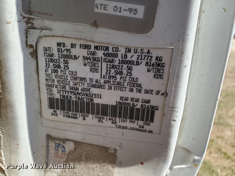 image for item DJ3124 1995 Ford L9000 AeroMax semi truck