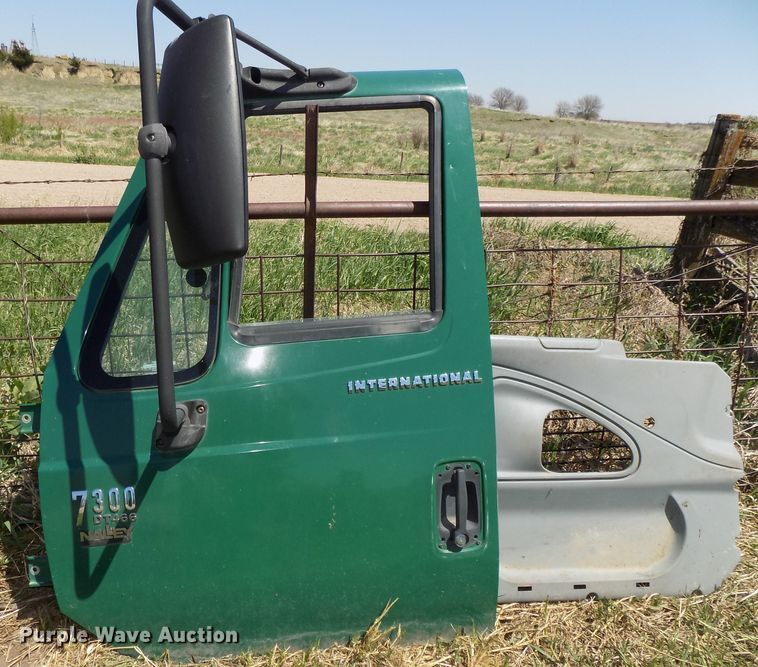 image for item DO9352 Truck parts