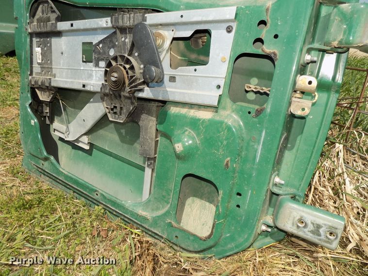 image for item DO9352 Truck parts