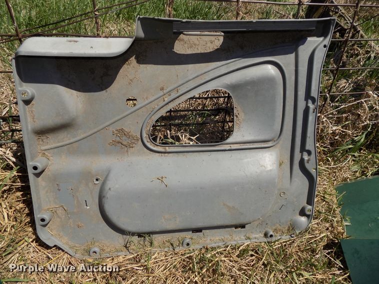 image for item DO9352 Truck parts