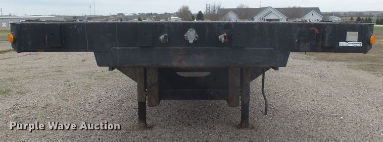 image for item EF9624 1998 Fontaine drop deck trailer