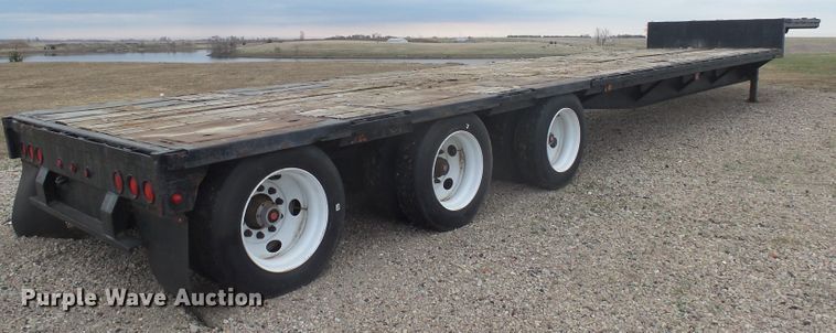 image for item EF9624 1998 Fontaine drop deck trailer