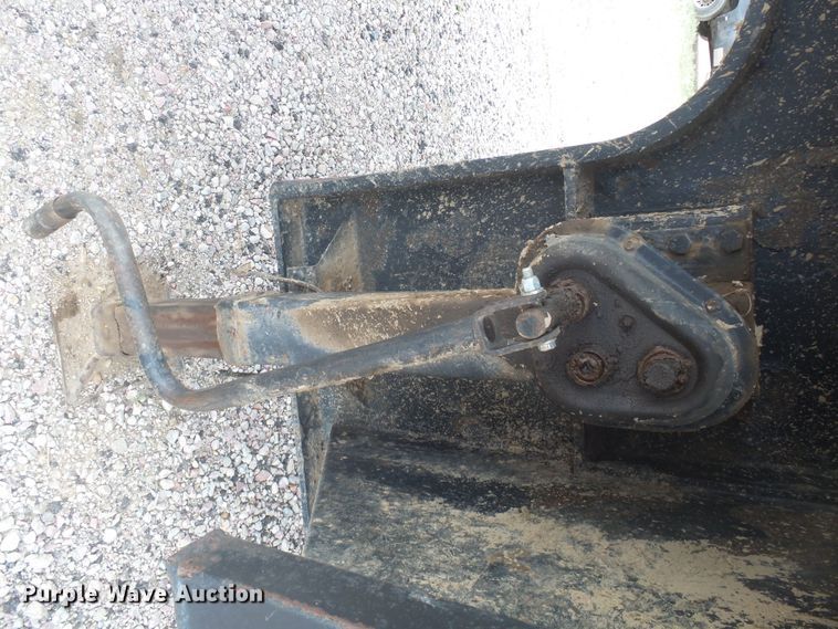 image for item EF9624 1998 Fontaine drop deck trailer