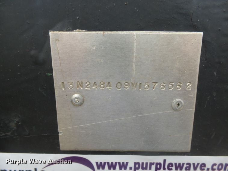 image for item EF9624 1998 Fontaine drop deck trailer