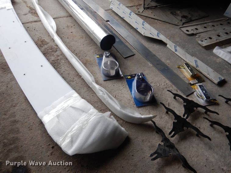 image for item FA9346 Truck parts