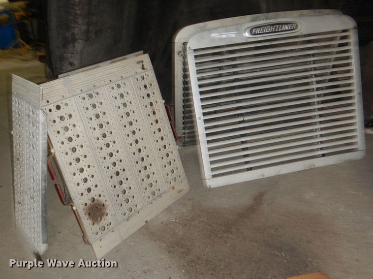 image for item FA9346 Truck parts