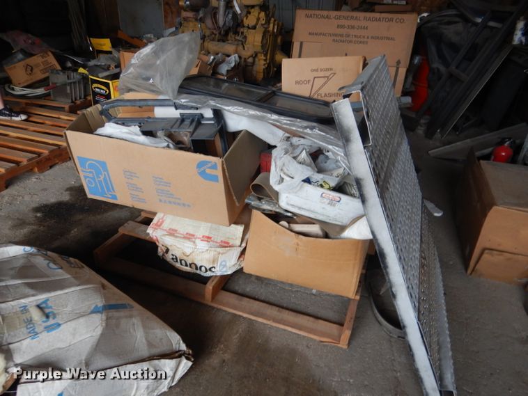 image for item FA9346 Truck parts